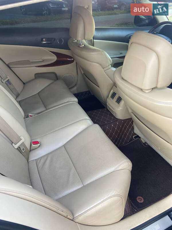 Седан Lexus GS 2006 в Виннице
