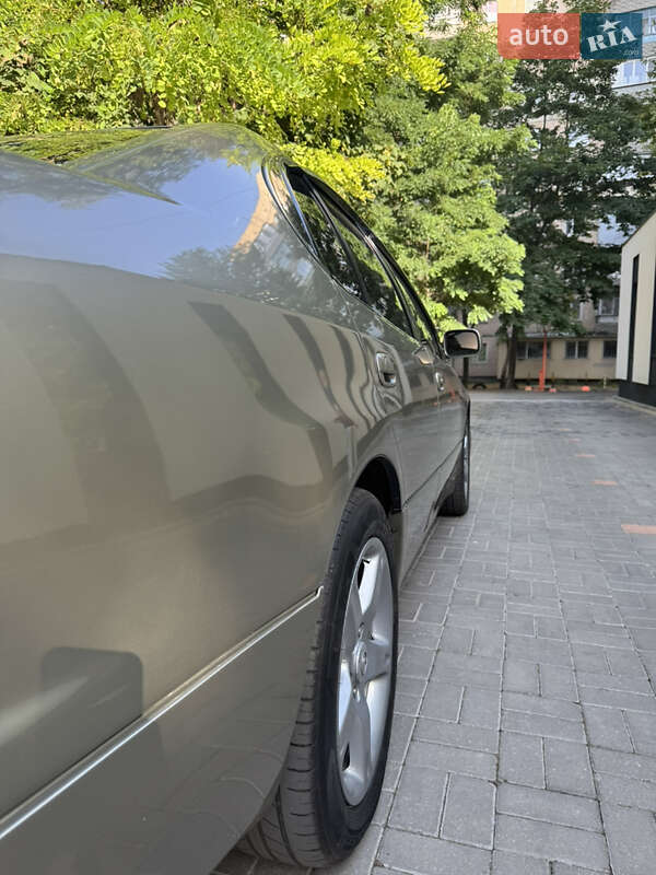 Седан Lexus GS 2001 в Одесі