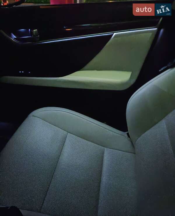 Седан Lexus GS 2017 в Киеве