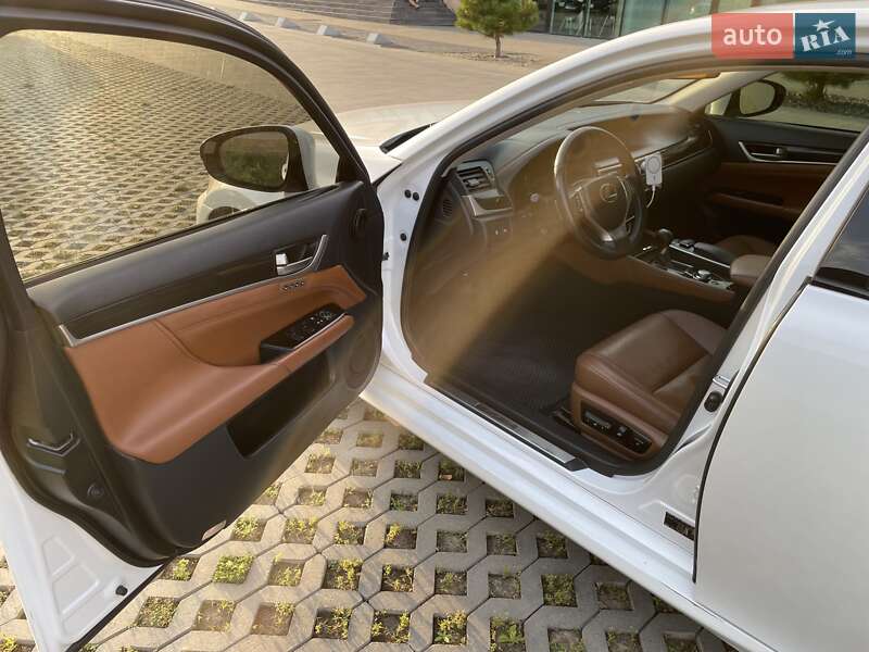 Седан Lexus GS 2014 в Хмельницком