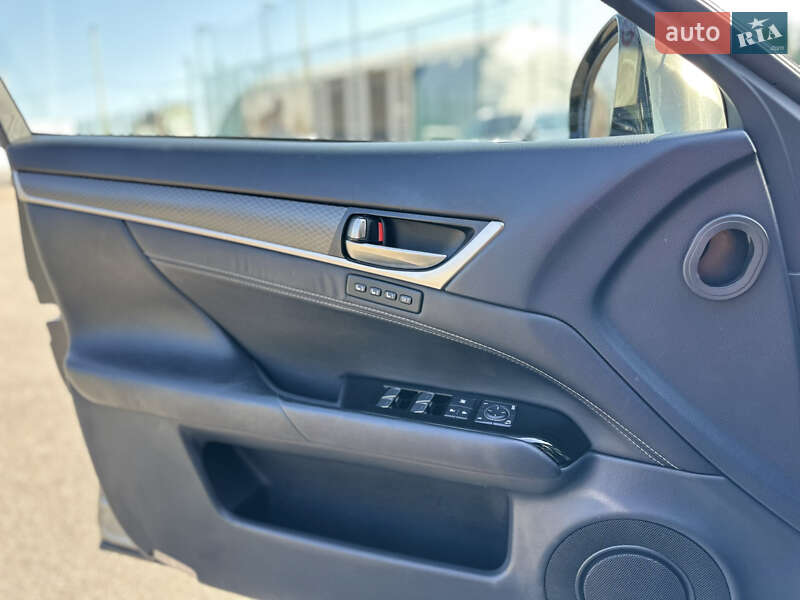 Седан Lexus GS 2017 в Києві