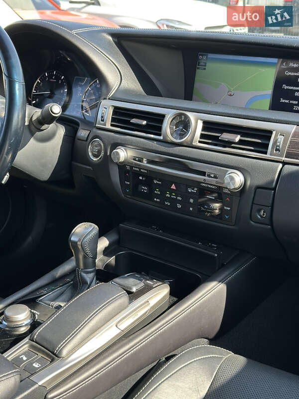 Седан Lexus GS 2015 в Івано-Франківську