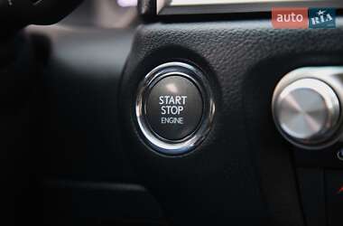 Седан Lexus GS 2012 в 