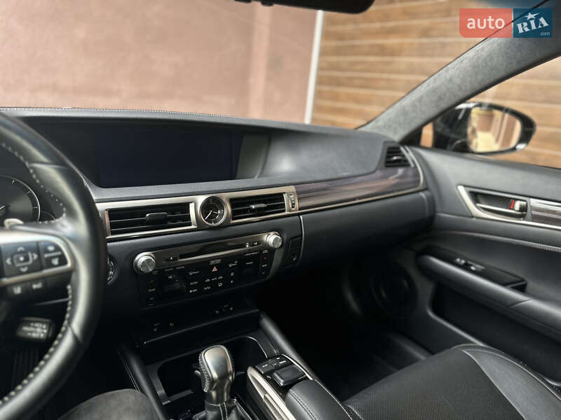 Седан Lexus GS 2018 в Виннице фото 34 Седан Lexus GS 2018 в Виннице
