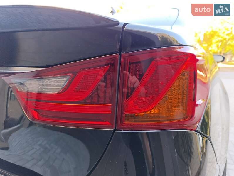 Седан Lexus GS 2014 в Николаеве