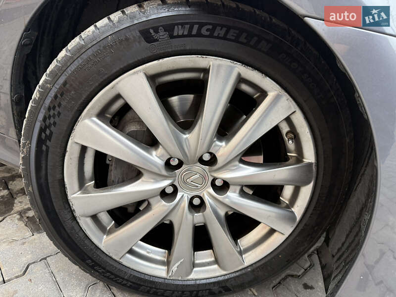 Седан Lexus GS 2013 в Хмельницком фото 43 Седан Lexus GS 2013 в Хмельницком