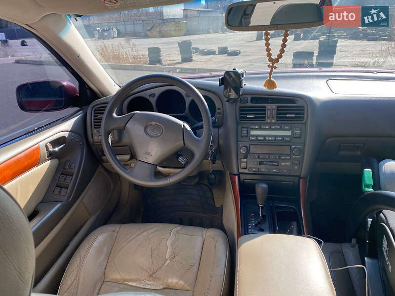 Седан Lexus GS 1998 в Одессе