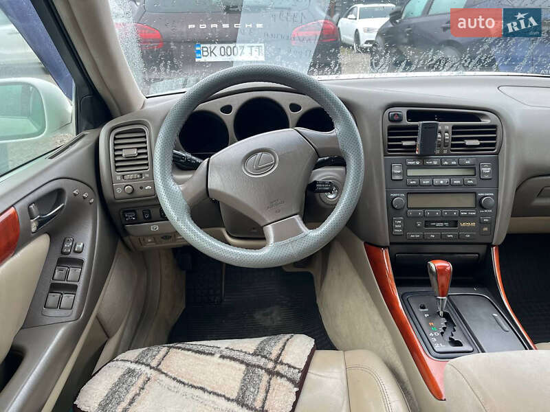 Седан Lexus GS 1999 в Ровно