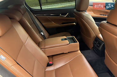 Седан Lexus GS 2013 в 