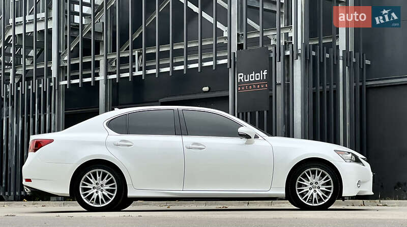 Седан Lexus GS 2012 в Киеве