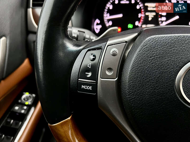 Седан Lexus GS 2012 в Киеве