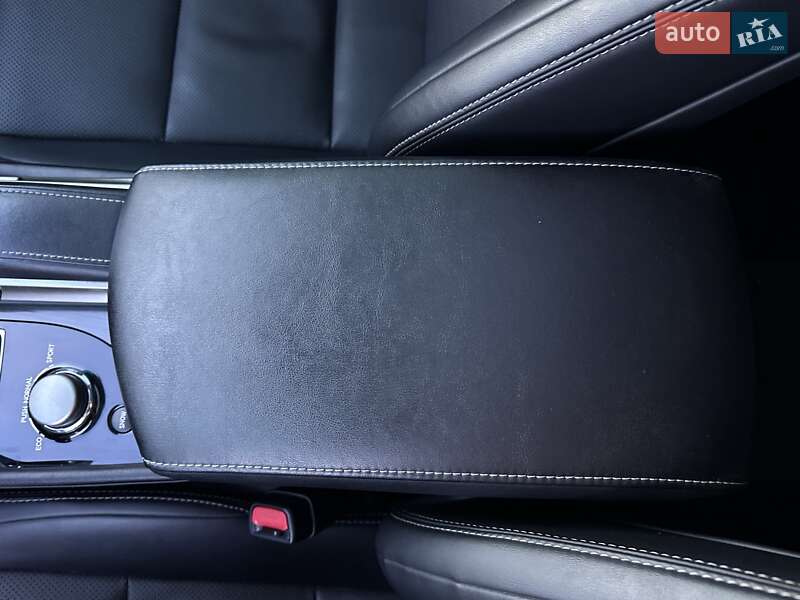 Седан Lexus GS 2016 в Днепре