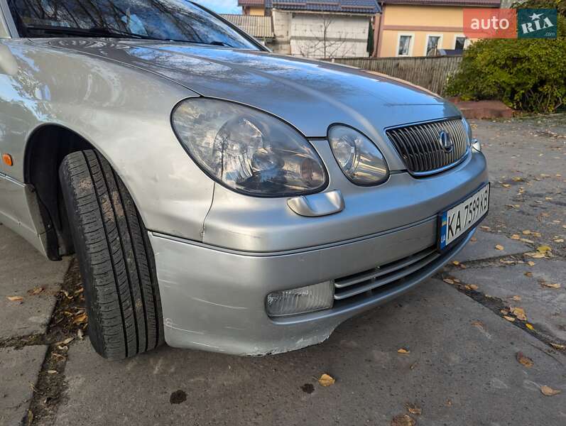 Седан Lexus GS 2002 в Киеве