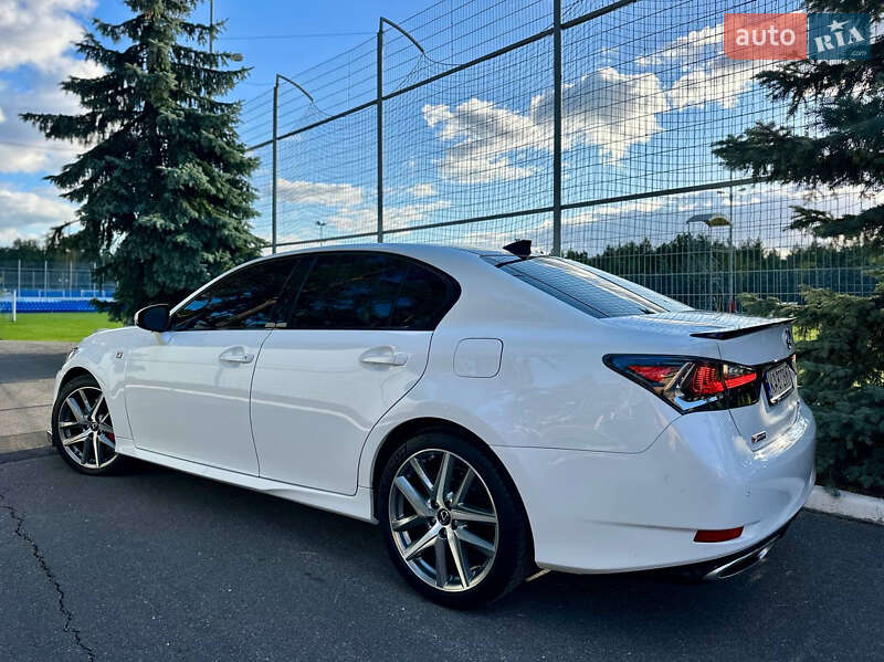 Седан Lexus GS 2016 в Киеве фото 18 Седан Lexus GS 2016 в Киеве