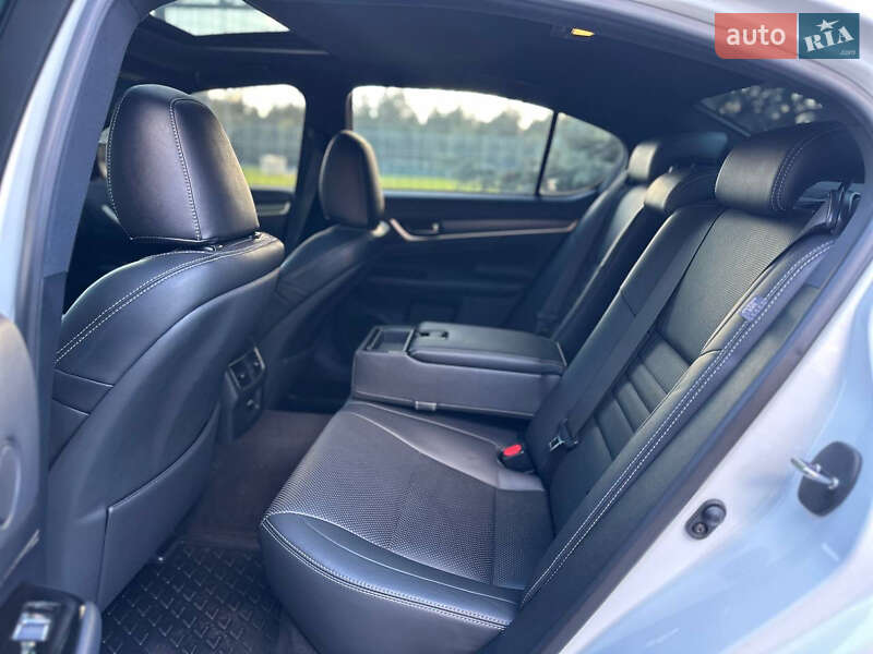Седан Lexus GS 2016 в Киеве фото 27 Седан Lexus GS 2016 в Киеве