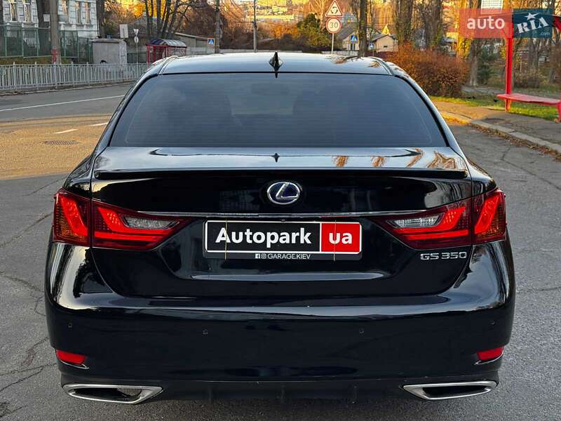 Седан Lexus GS 2014 в Киеве