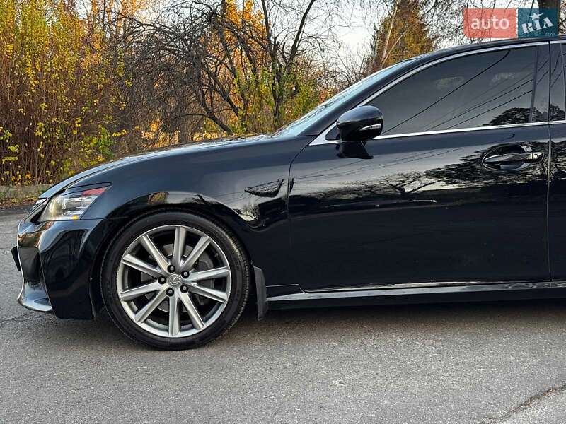 Седан Lexus GS 2014 в Киеве