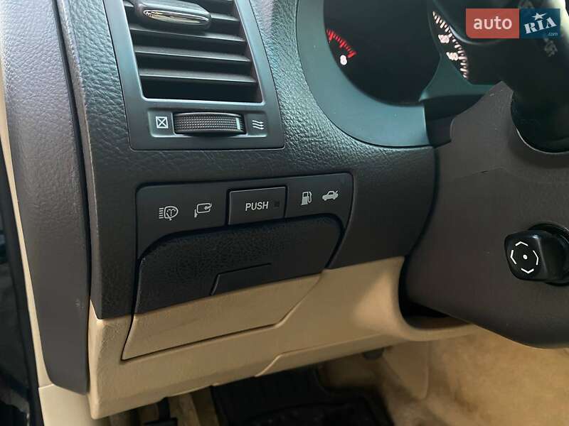 Седан Lexus GS 2006 в Львові