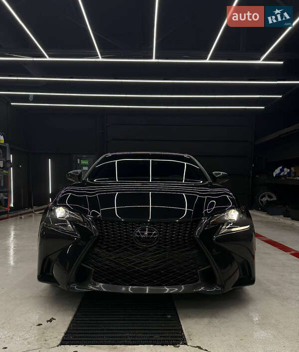 Седан Lexus GS 2015 в Днепре фото Седан Lexus GS 2015 в Днепре