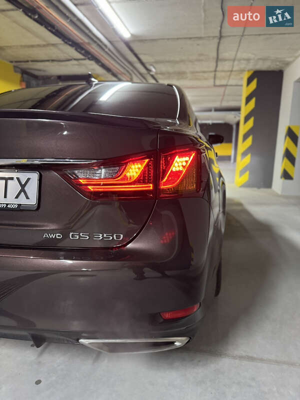 Седан Lexus GS 2013 в Івано-Франківську
