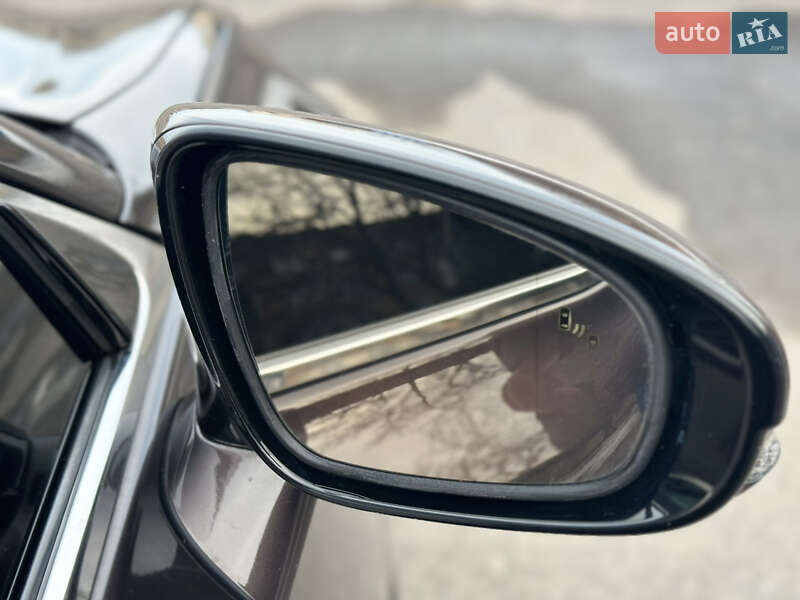 Седан Lexus GS 2012 в Тульчине