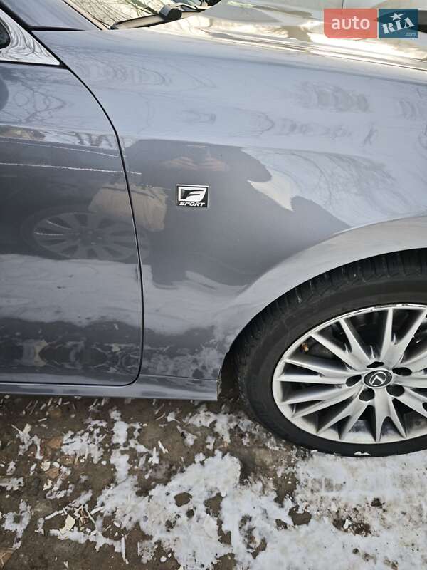 Седан Lexus GS 2012 в Киеве