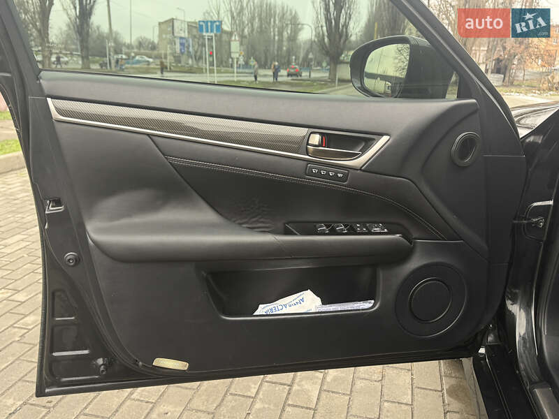 Седан Lexus GS 2015 в Киеве