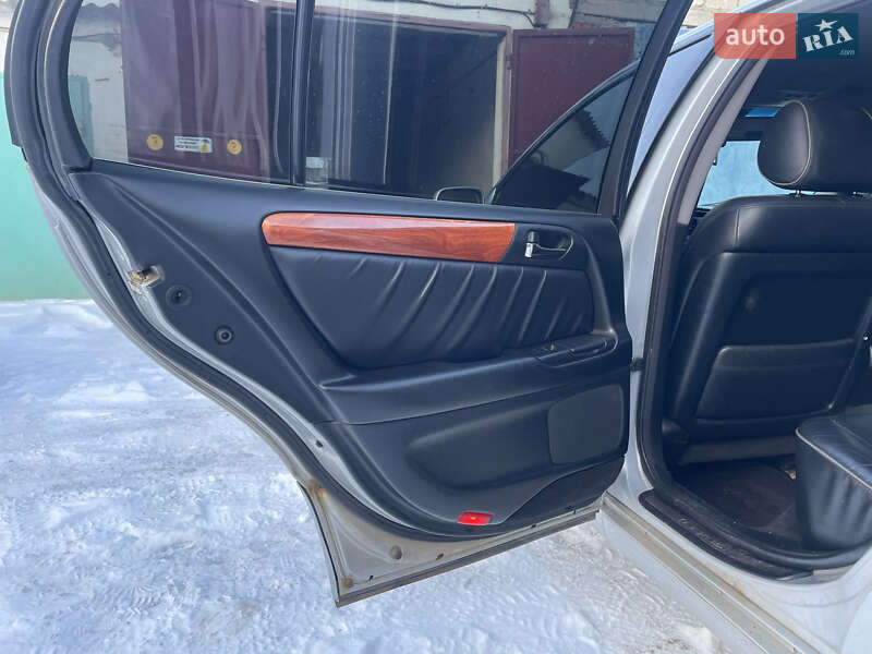 Седан Lexus GS 1998 в Тульчине