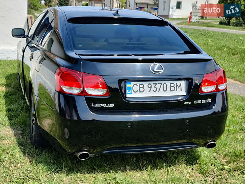 Седан Lexus GS 2007 в Микуличине