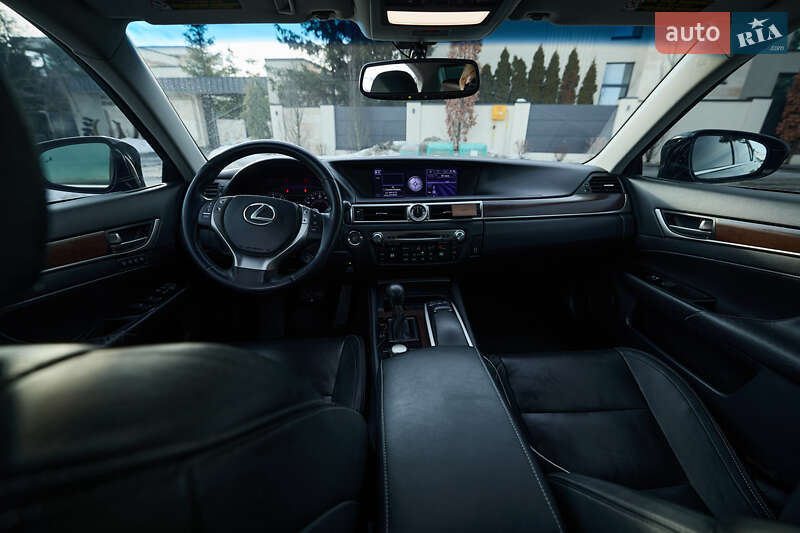 Седан Lexus GS 2012 в Львові