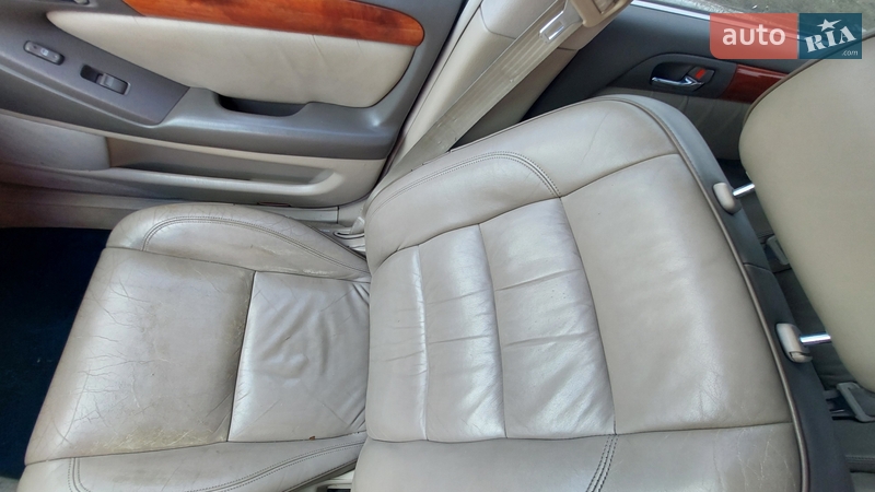 Седан Lexus GS 1998 в Києві