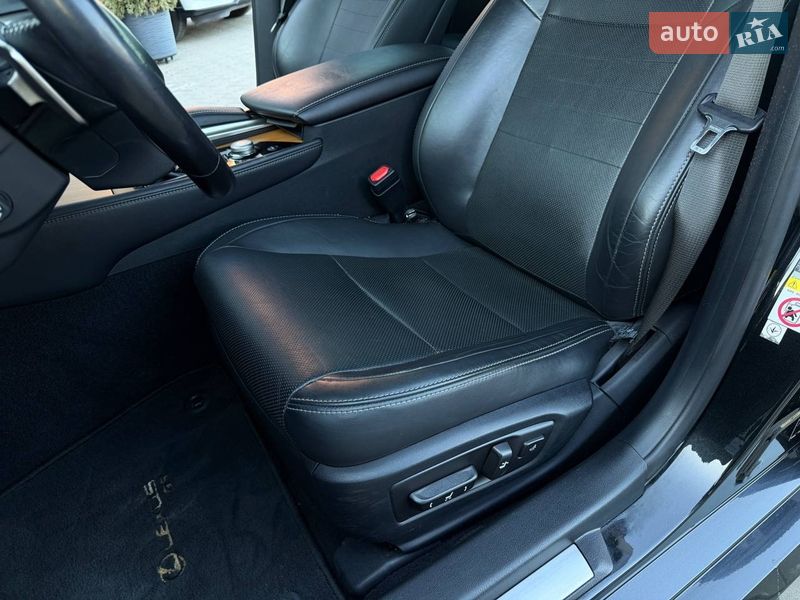 Седан Lexus GS 2016 в Києві