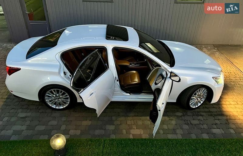 Седан Lexus GS 2012 в Киеве фото 85 Седан Lexus GS 2012 в Киеве