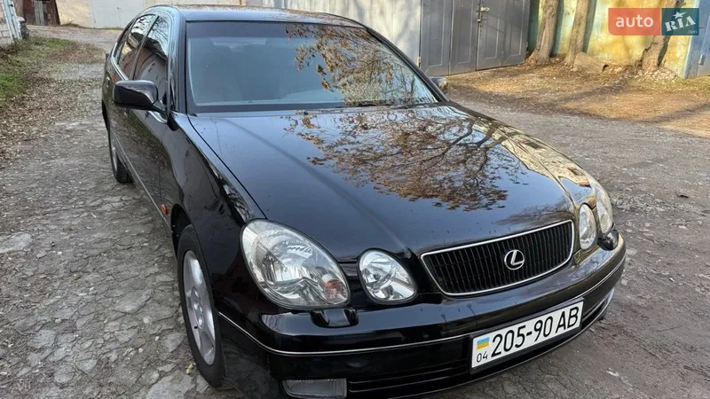 Lexus GS 2000
