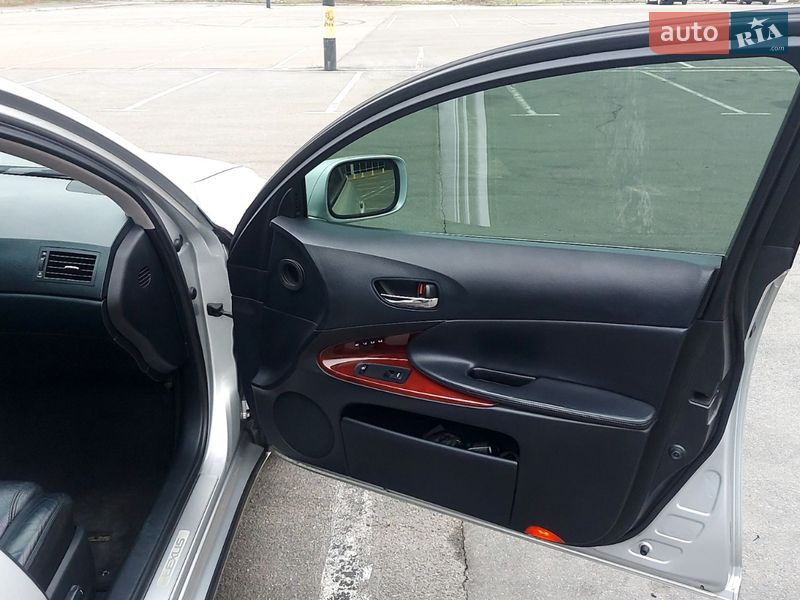 Седан Lexus GS 2007 в Киеве