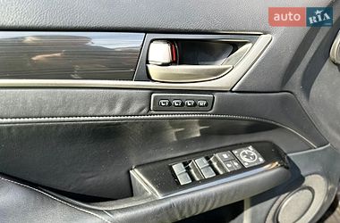 Седан Lexus GS 2012 в Виннице