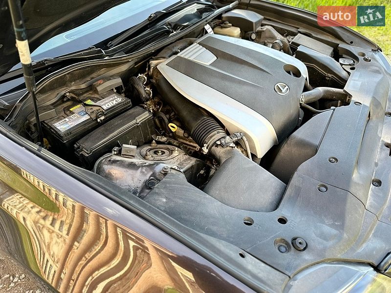 Седан Lexus GS 2012 в Виннице