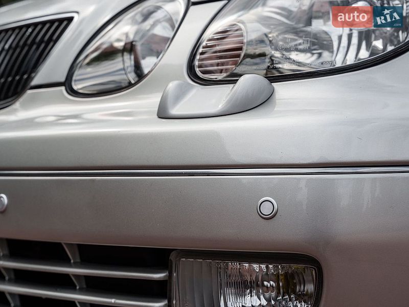 Седан Lexus GS 1999 в Киеве