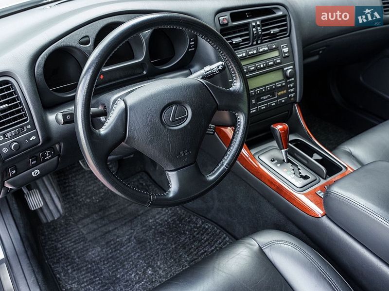 Седан Lexus GS 1999 в Киеве