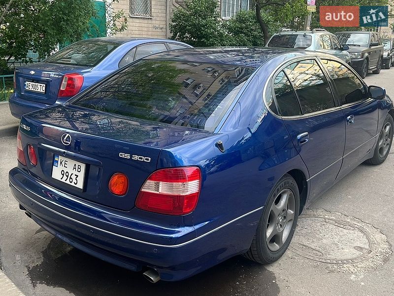 Седан Lexus GS 2000 в Днепре
