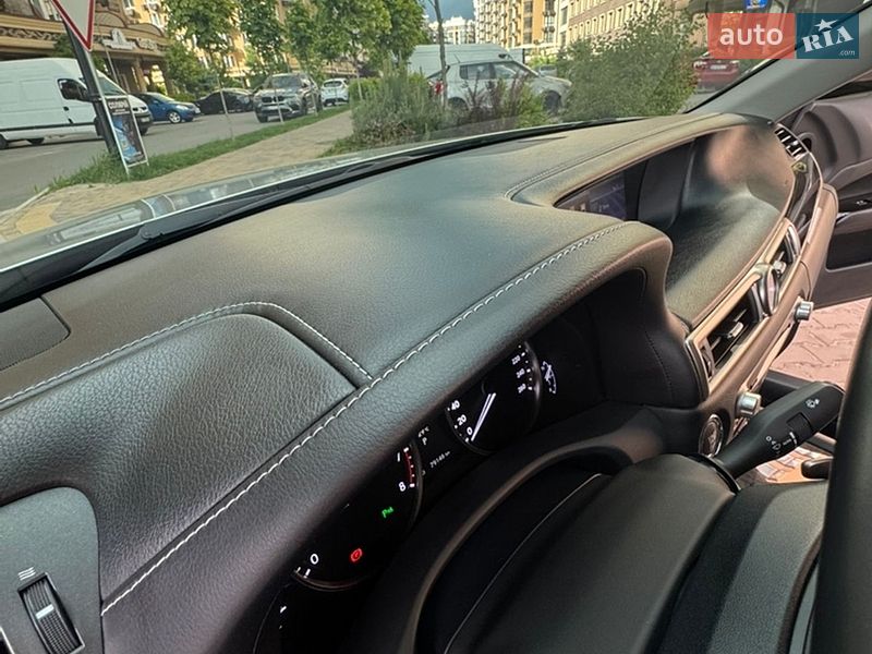 Седан Lexus GS 2012 в Києві
