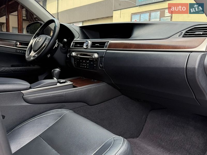 Седан Lexus GS 2014 в Черкасах