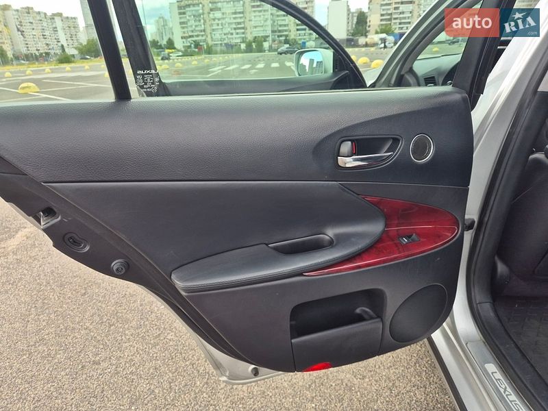 Седан Lexus GS 2007 в Киеве