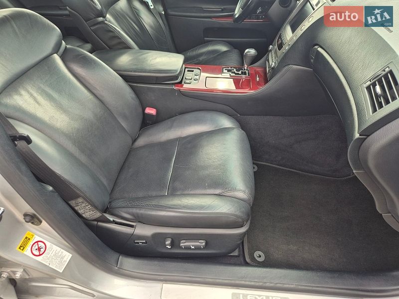 Седан Lexus GS 2007 в Киеве