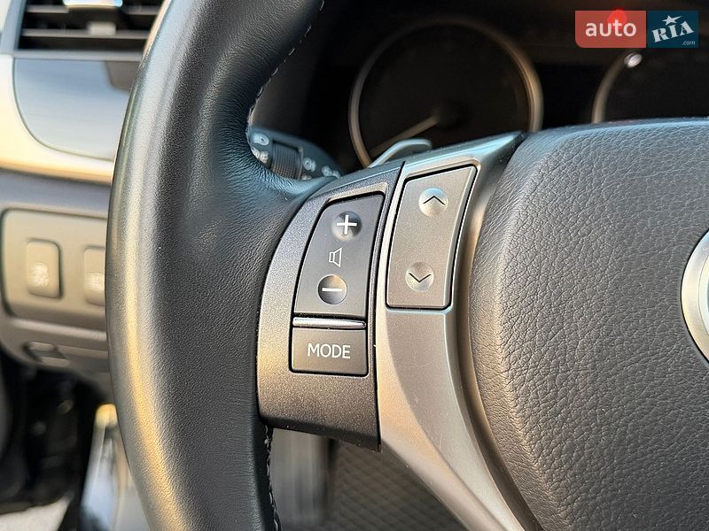Седан Lexus GS 2014 в Киеве