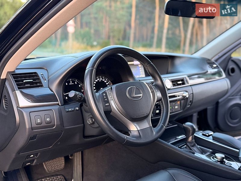 Седан Lexus GS 2014 в Киеве