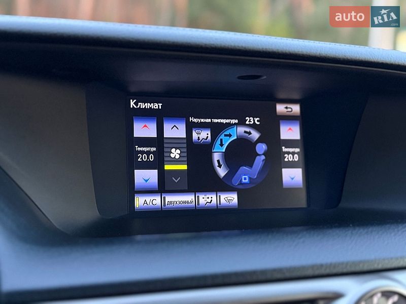 Седан Lexus GS 2014 в Киеве