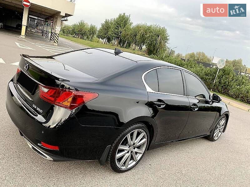 Седан Lexus GS 2014 в Киеве