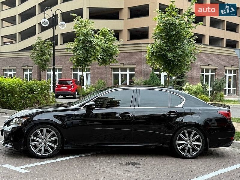 Седан Lexus GS 2014 в Киеве