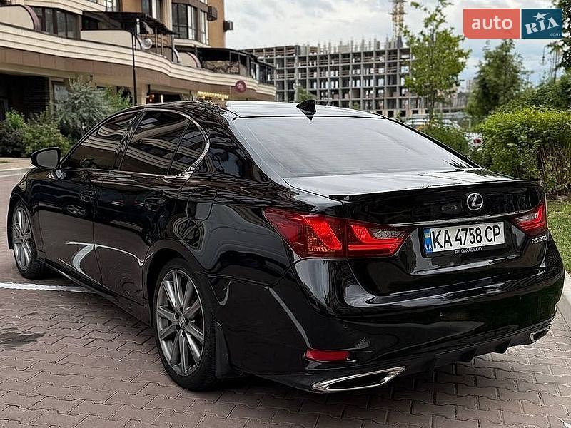 Седан Lexus GS 2014 в Киеве
